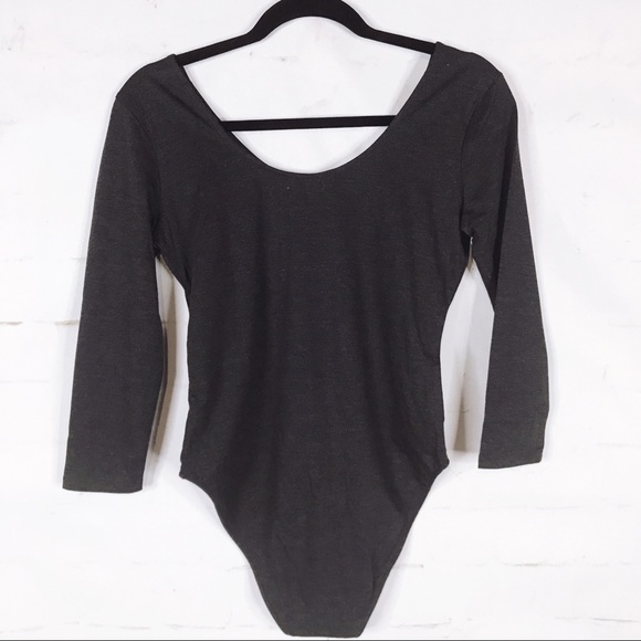 🛍 Zenana Outfitters 3/4 SLEEVE SCOOP BODYSUIT - Picture 3 of 3